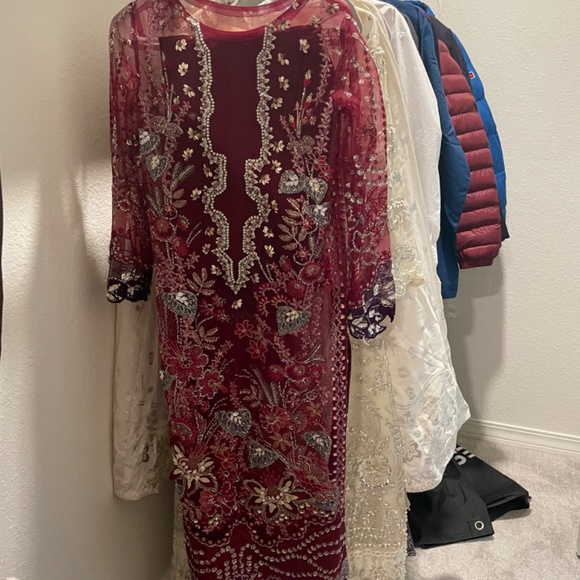 Republic womenswear (Un Oillet) from Claire de lune wedding collection - Picture 3 of 9